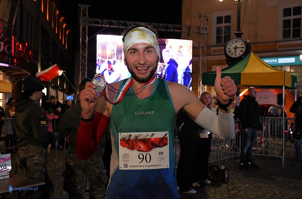 Legnicki Bieg Niepodległości pod dyktando Ł.Garlińskiego(FOTO)