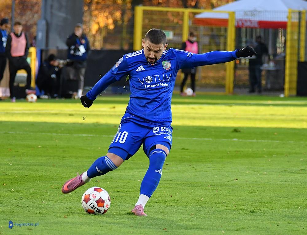 Miedż kontra Wieczysta w niedzielny wieczór