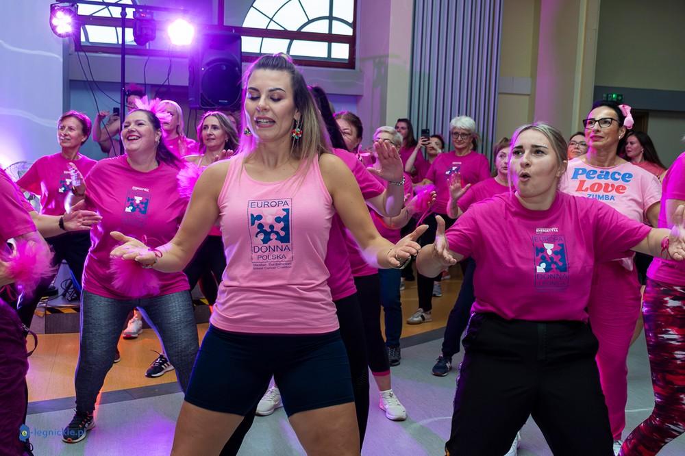 Różowa Zumba – taniec, energia i profilaktyka w jednym rytmie!(FOTO)