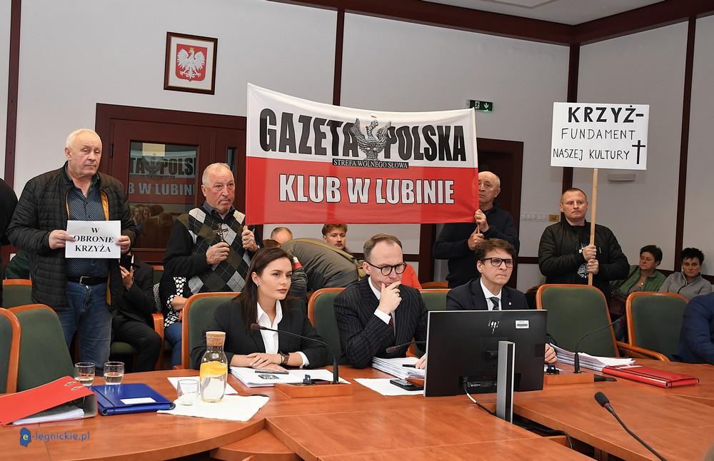 Awantura o krzyż na sesji Rady Miasta (FOTO)