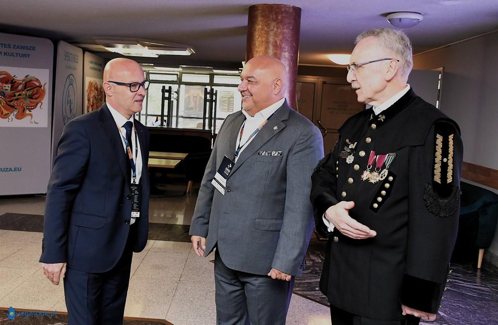 Trwa Kongres Górnictwa i Hutnictwa Miedzi. Mocne wystąpienie prezesa A. Szydło (FOTO)
