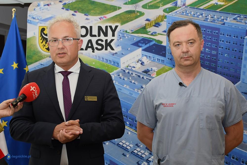 Robot chirurgiczny już operuje w Legnicy. Szpital dołącza do elity medycyny(FOTO)