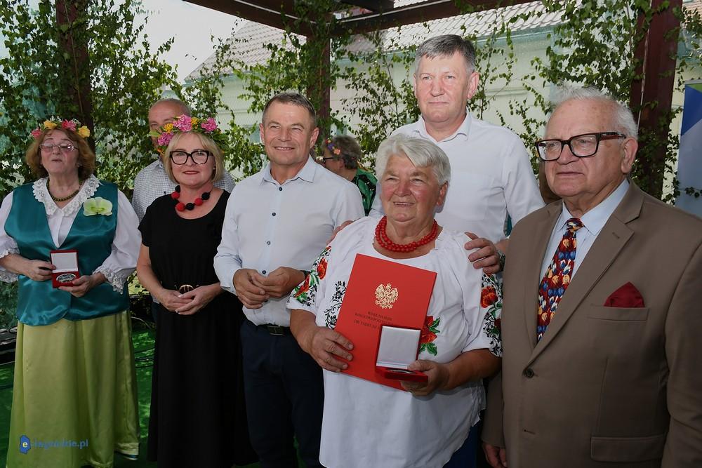 Zagrodno rozśpiewane nad Skorą. XVIII Biesiada Ludowa przyciągnęła tłumy (FOTO)