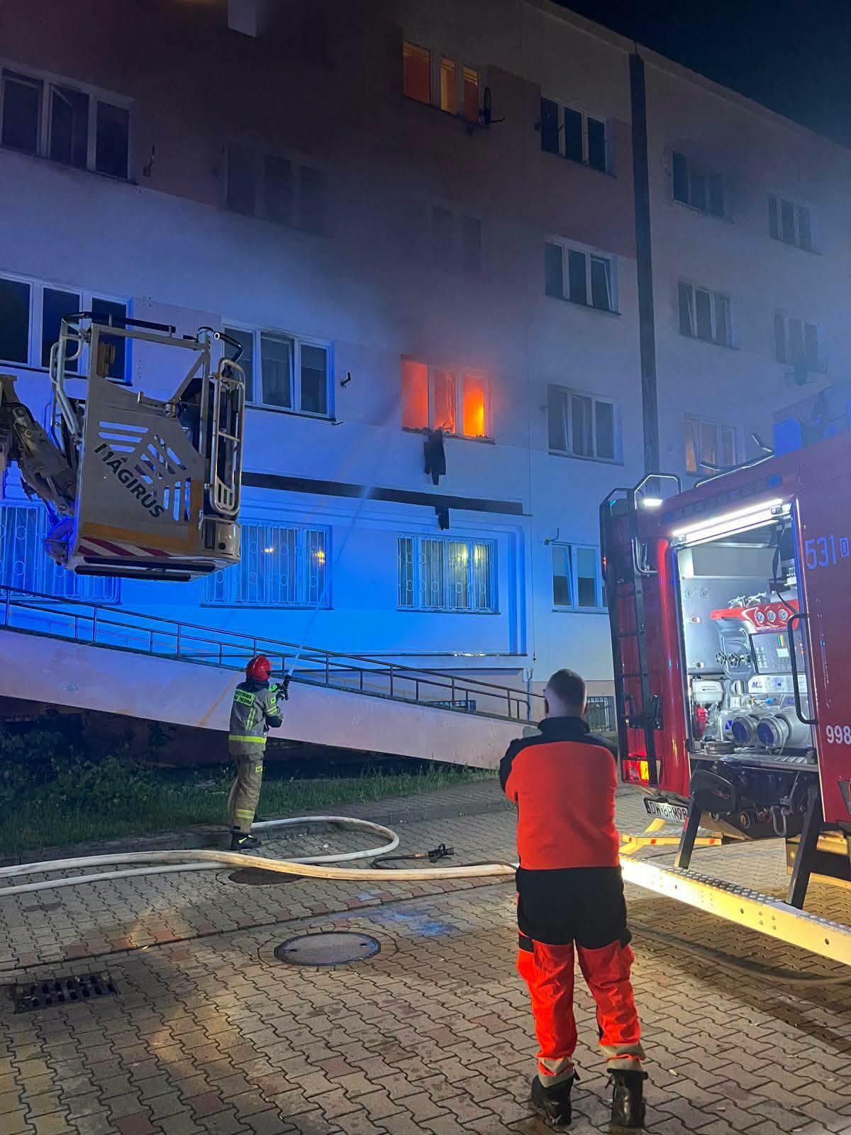 Ratowali sprzęt do drugiej w nocy. Czy Polkowice zachowają salę do tenisa stołowego?