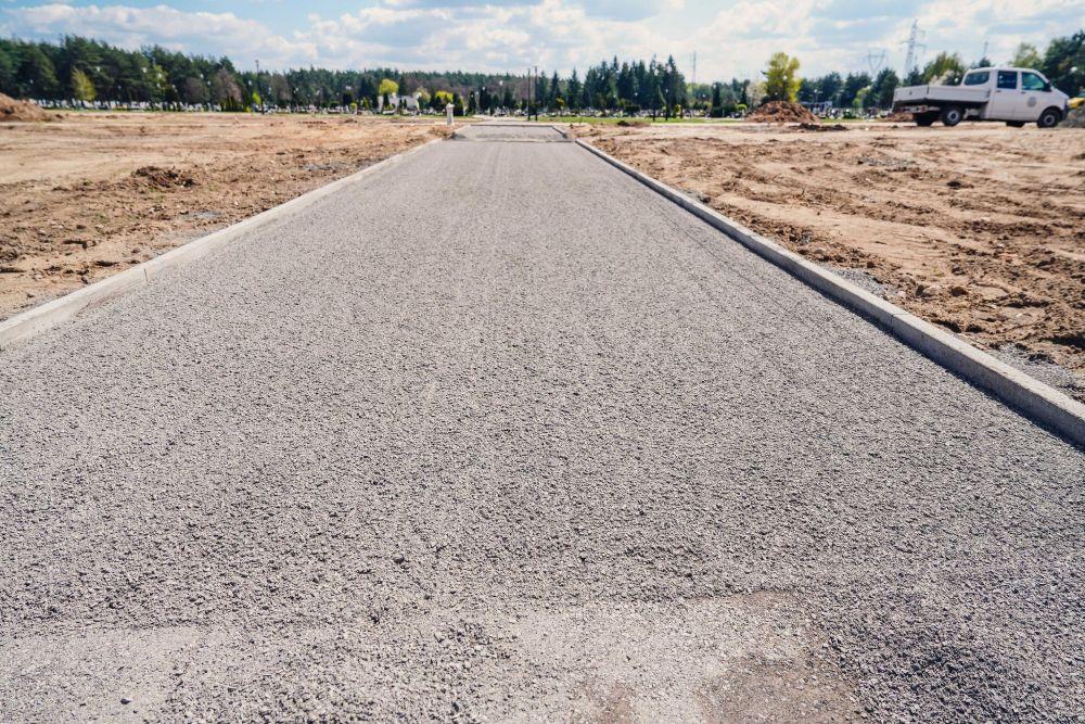 Trwa rozbudowa cmentarza komunalnego
