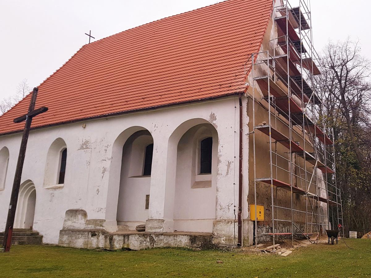 Remont kościoła w Rynarcicach