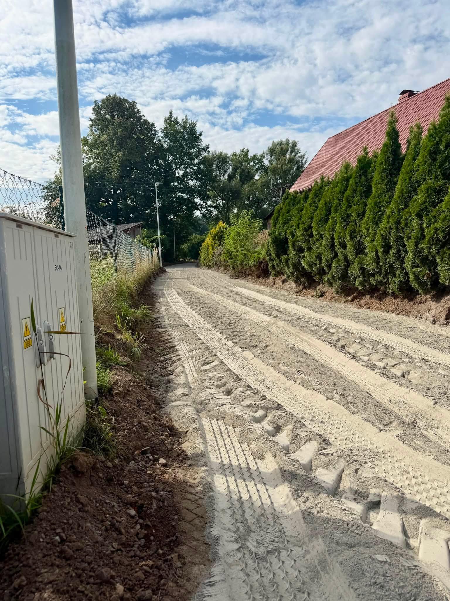 Blisko milion złotych na drogę dla rolników. Rusza remont trasy Jadwisin-Modlikowice
