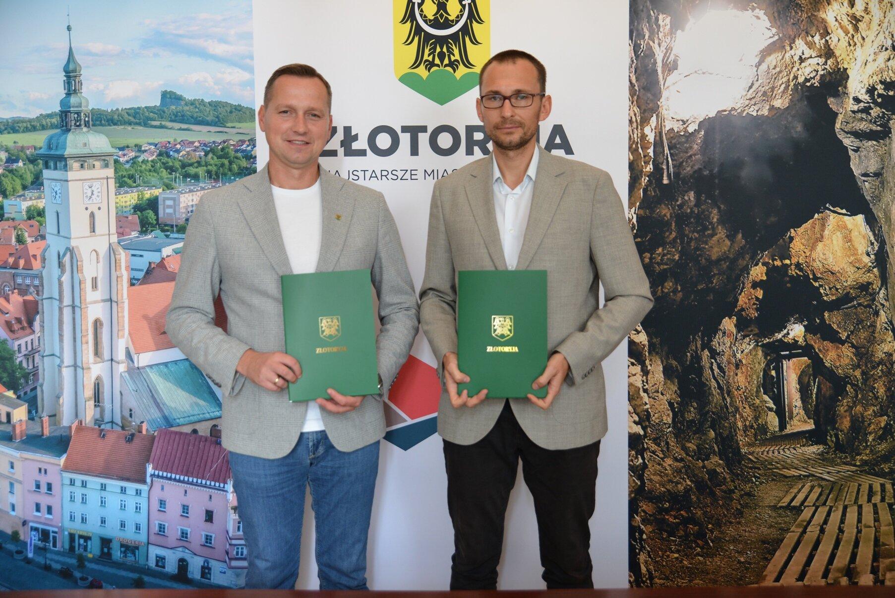 Umowa na drogi podpisana. Projekty a potem złotoryjski program drogowy
