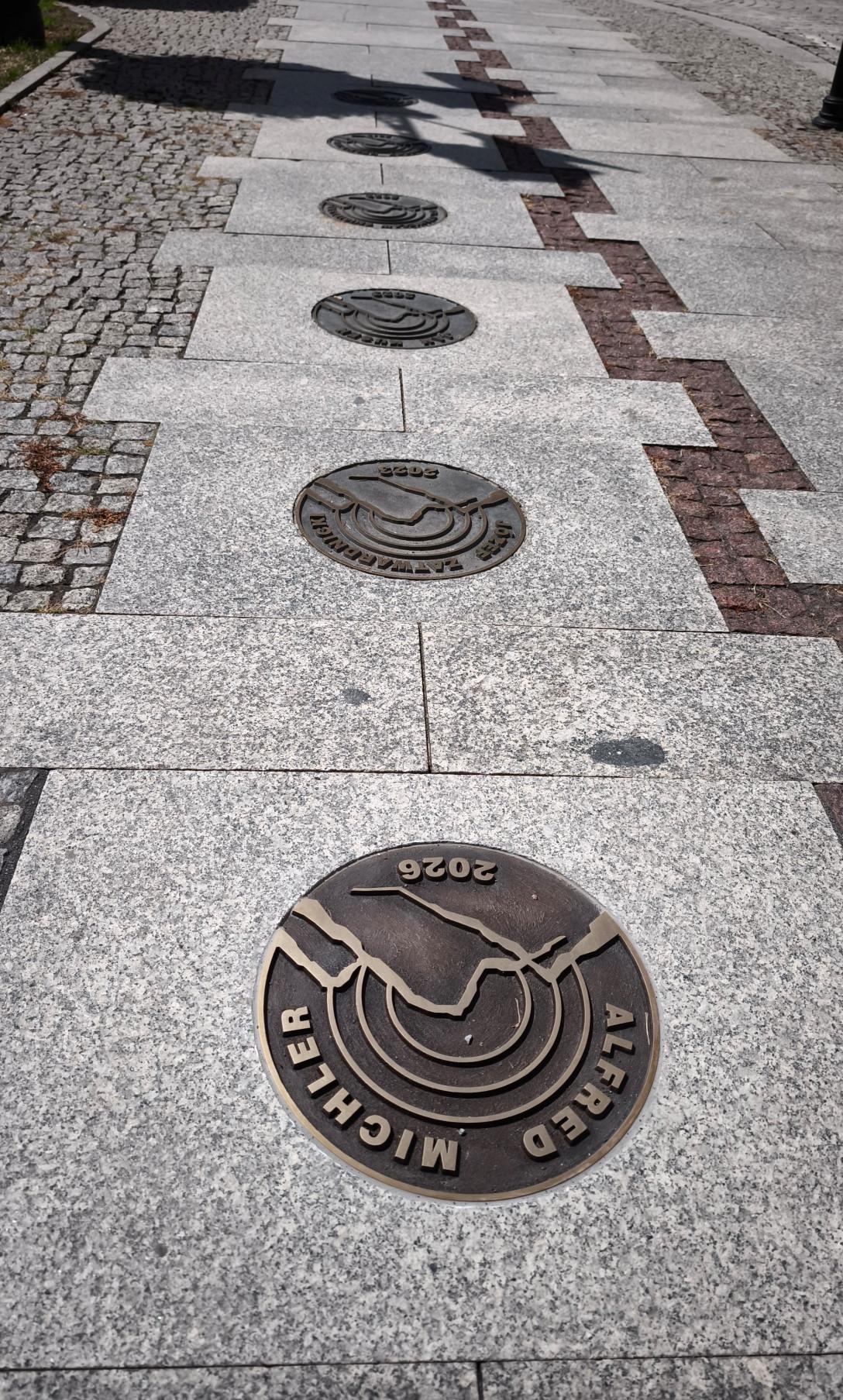 Kolejny „Złoty Człowiek” trafił do Alei Złotych Ludzi. Złotoryja uhonorowała Alfreda Michlera