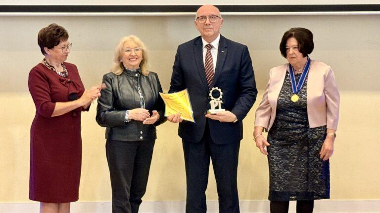 Zbigniew Bryja Złotym Inżynierem w kategorii innowacje