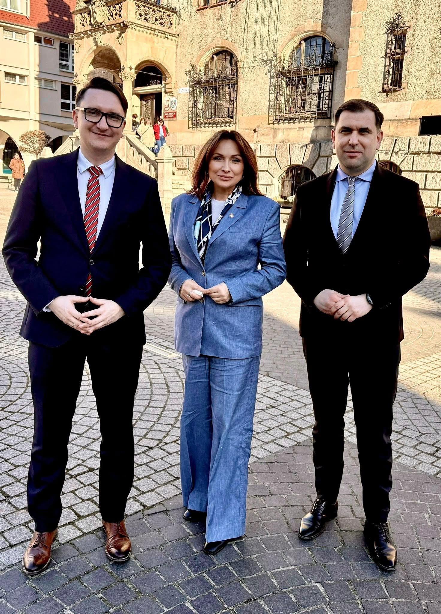 KOnspiracja czyli zwijanie żagli partii D.Tuska w Jaworze...