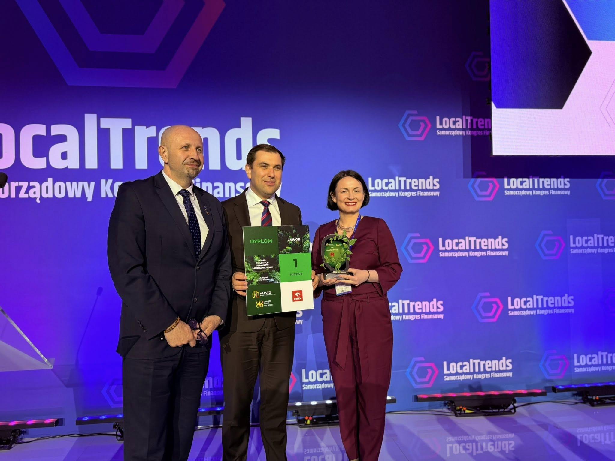 Jawor liderem rankingu Zielonych Finansów. Ścinawa w czołówce !