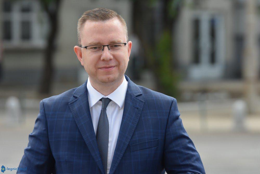 Krzysztof Kubów - człowiek Morawieckiego. Czy przejmie prawicę Zagłębia Miedzioweg?