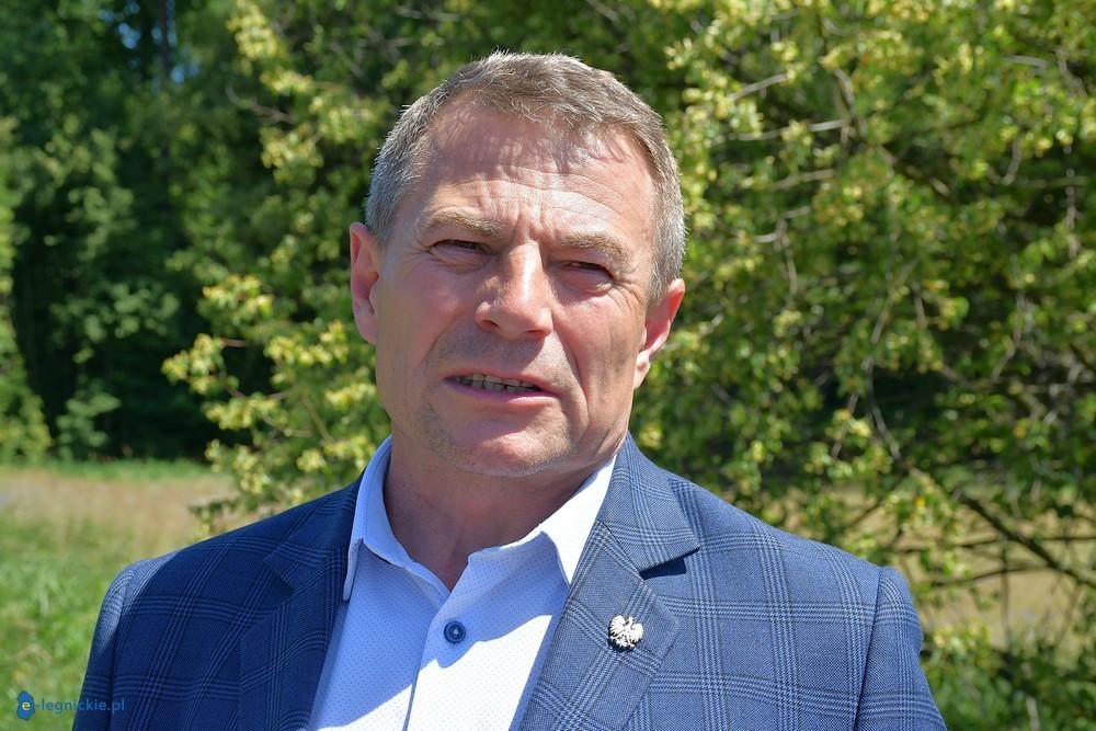 Z Pęcławia do pierwszej ligi Dolnego Śląska. Artur Jurkowski rozpędza polityczną karierę