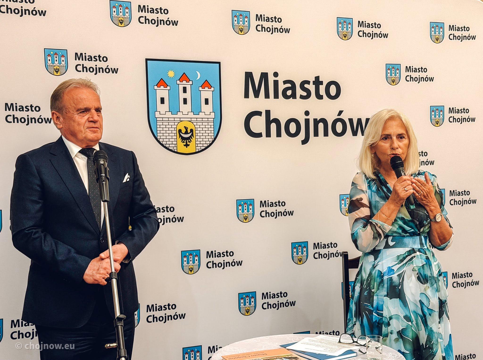 K.Czapska: Kocham ludzi i świat - tak mogłabym powiedzieć o sobie i o bohaterach tej książki