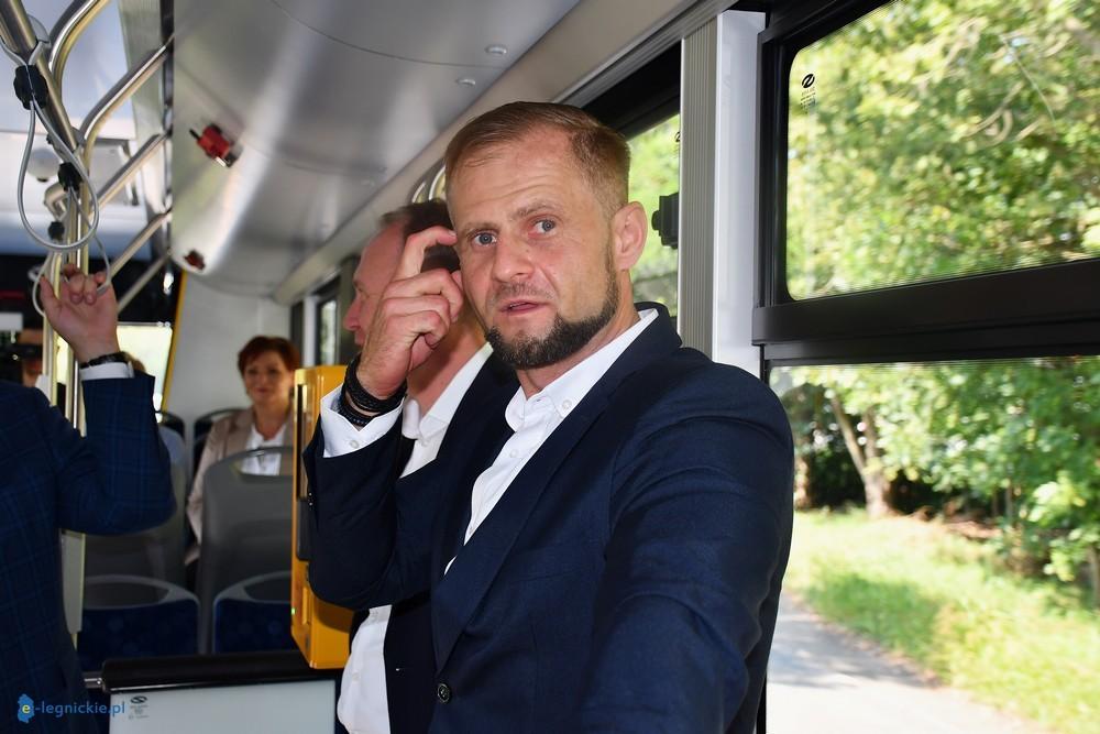 Wojna  w Legnicy. Były prezes MPK idzie do sądu. Czy Maciej Kupaj stanie przed największym kryzysem swojej kadencji?