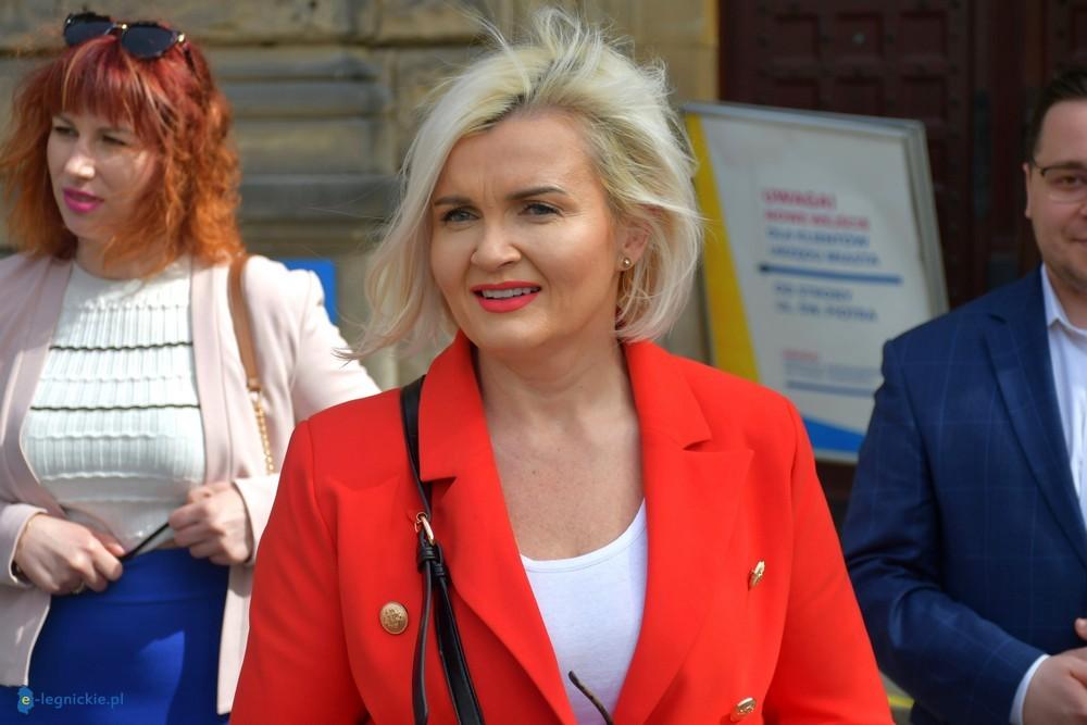 Martwe ptaki w centrum miasta! Mieszkańcy zaniepokojeni