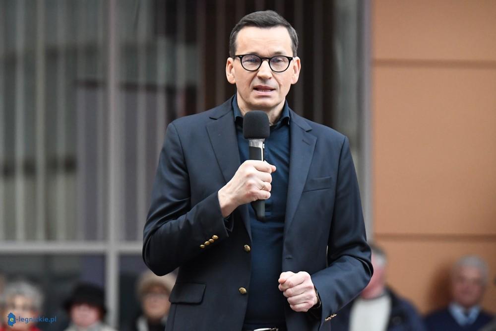 M.Morawiecki rozpoczął nowy rozdział w polityce. K.Kubów wiernie u jego boku