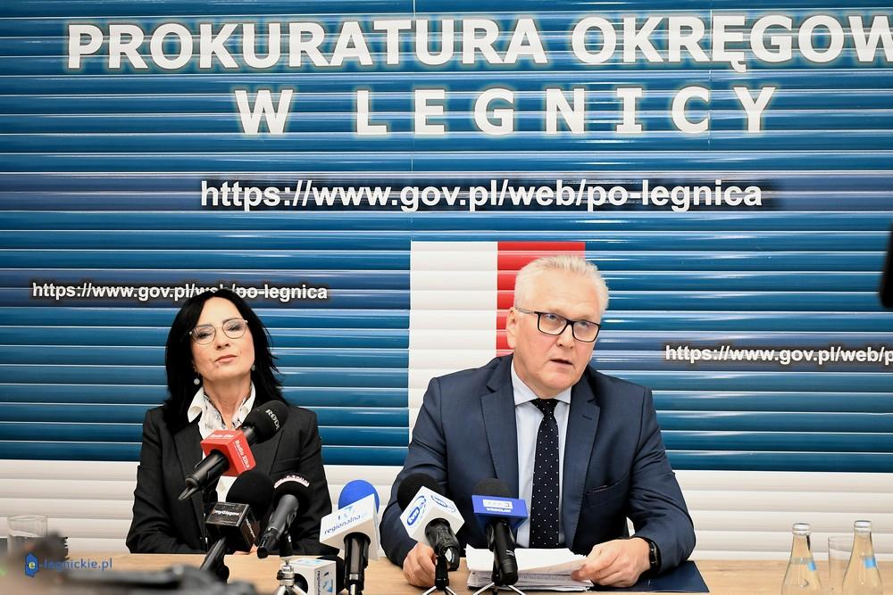 8400 spraw w pół roku. Na biurku głośne śledztwa (FOTO)