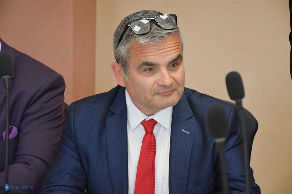 Miał być chodnik, jest S3. Mieszkańcy czekają na dokończenie inwestycji