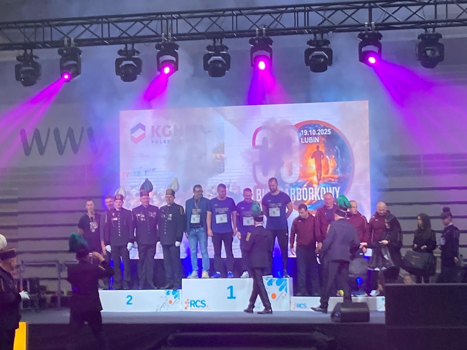 Dream Team Związku Pracodawców wygrał sztafetę dyrektorską Biegu o Lampkę Górniczą