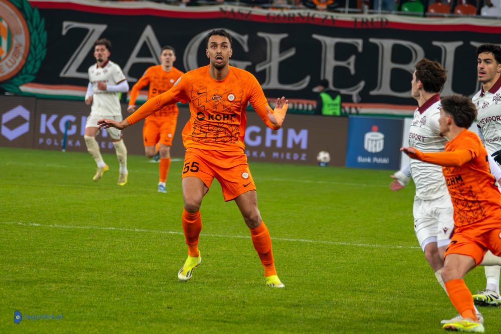 W piątek Miedziowi zagrają z Katowicami. L.Rocha pożegnał Lubin !