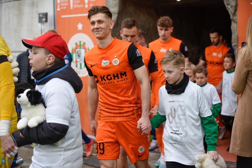 Ł. Łakomy przechodzi z Zagłębia Lubin do mistrza Szwajcarii