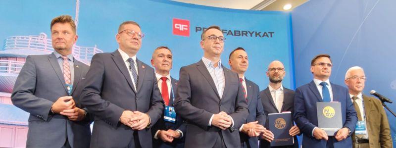 Podział zysku KGHM, Żelazny Most, weta Nawrockiego i schronisko na Śnieżce. Rozmowa z posłem ...
