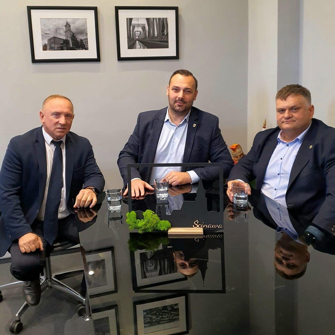 W ścinawskim Ratuszu spotkali się liderzy Powiatu Lubińskiego