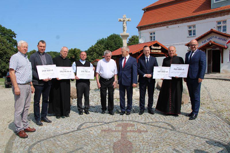 Zabytki w powiecie dostaną drugie życie