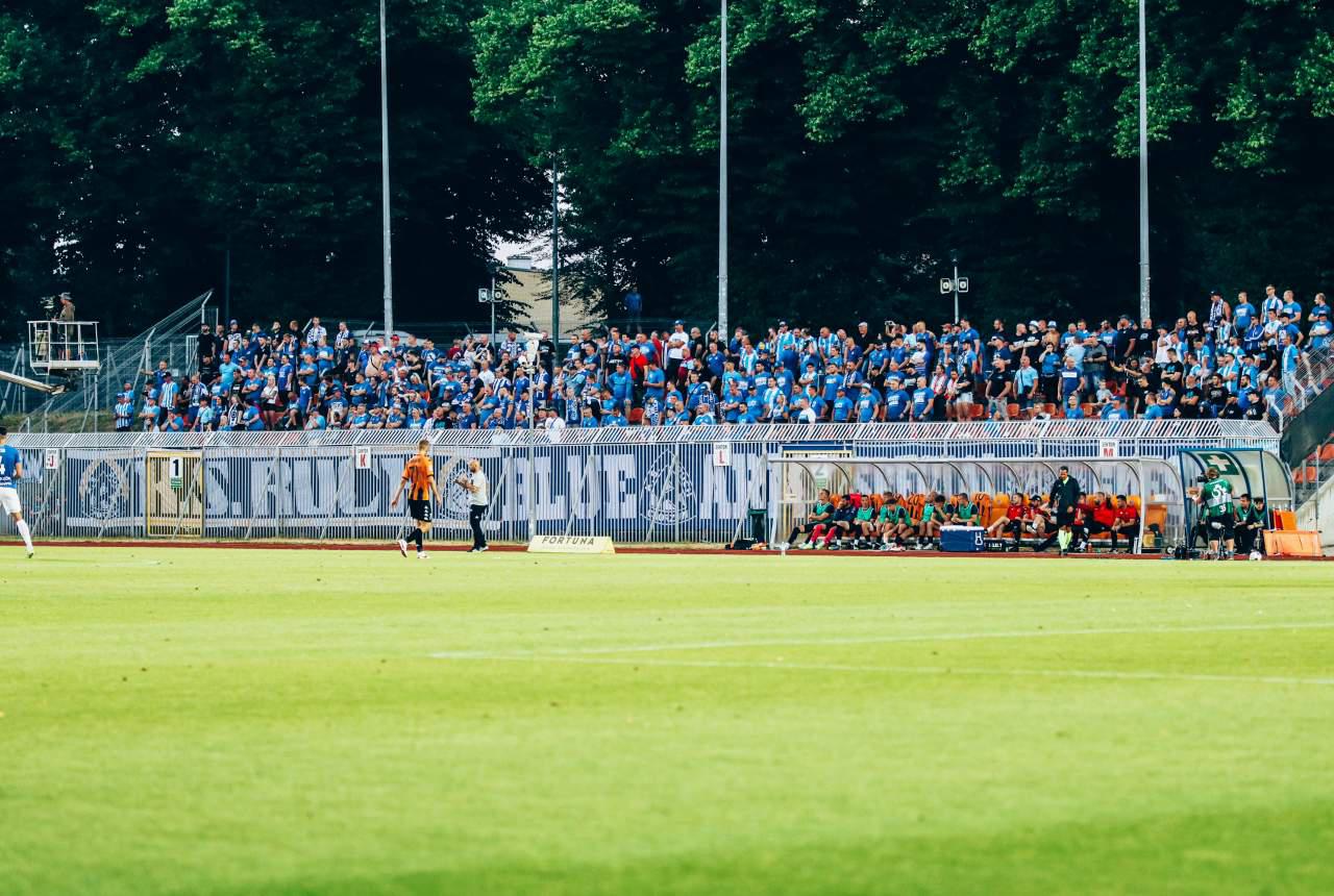 Zanosiło się na zadymę na stadionie...