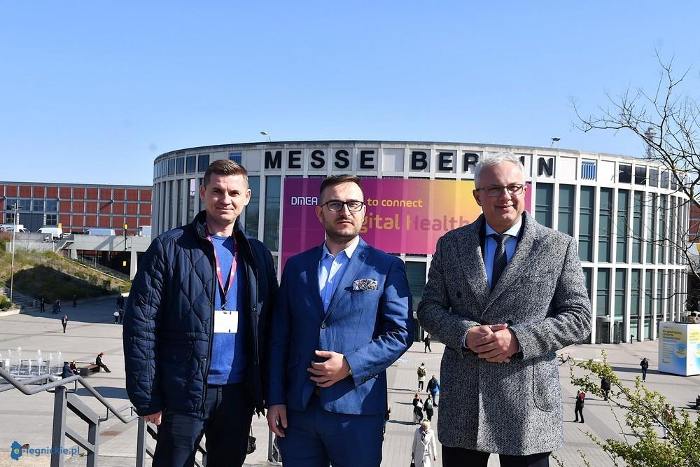 Szpital kupuje robota i będzie robił 300 operacji rocznie !