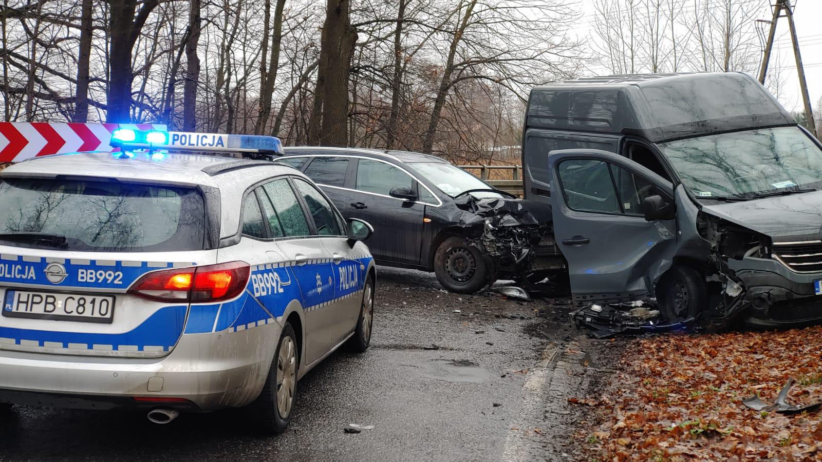 Bez brawury na drodze. O wypadek łatwo!