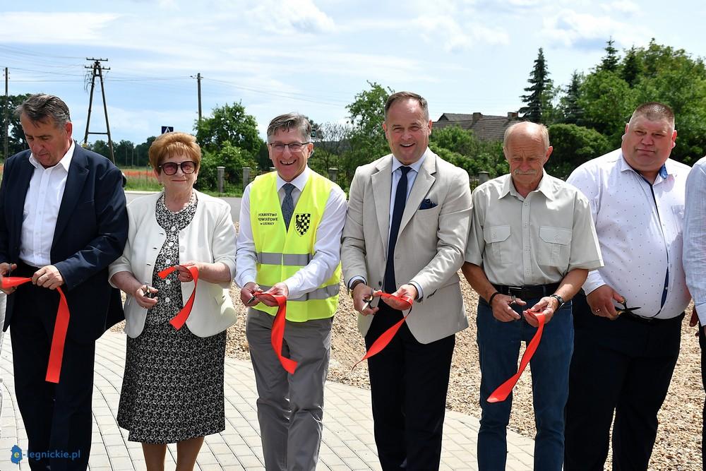 Zakończono modernizację drogi powiatowej w Winnicy (FOTO)