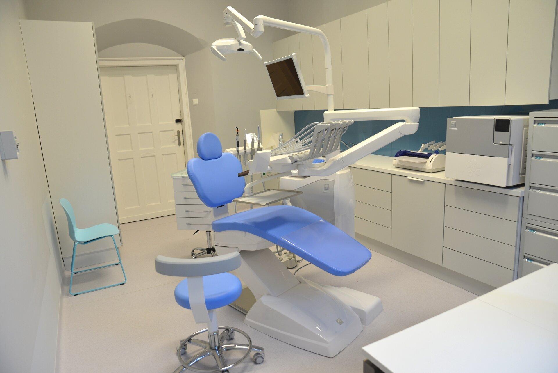 Dzięki Fundacji KGHM mają gabinet stomatologiczny klasy premium