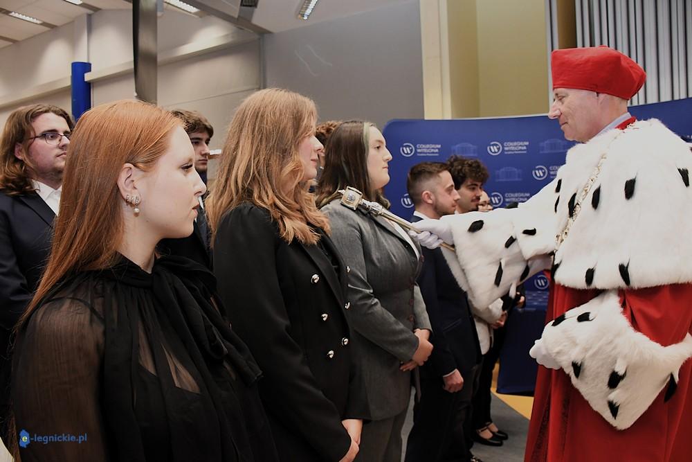 Gaudeamus Igitur zabrzmiał w Collegium Witelona (FOTO)