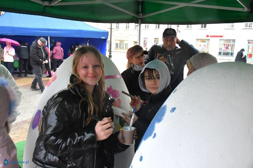 Wielkanocny klimat na polkowickim Rynku (FOTO)