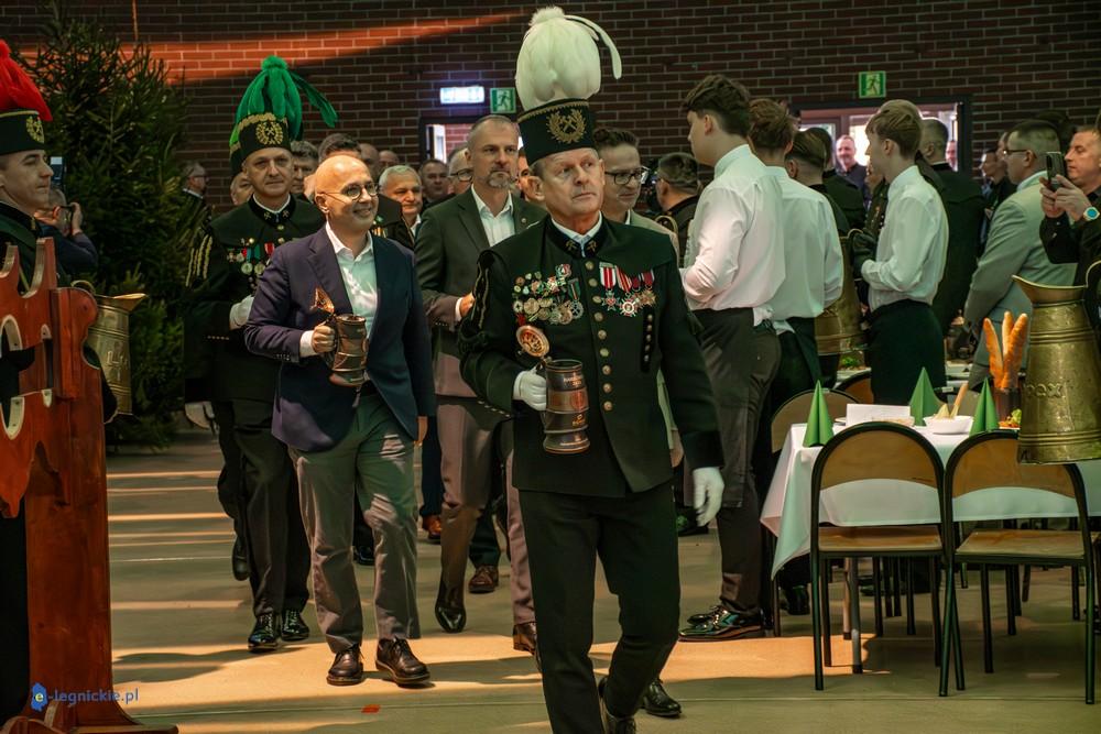 Karczma piwna Związku Zawodowego Pracowników Dołowych(FOTO) 