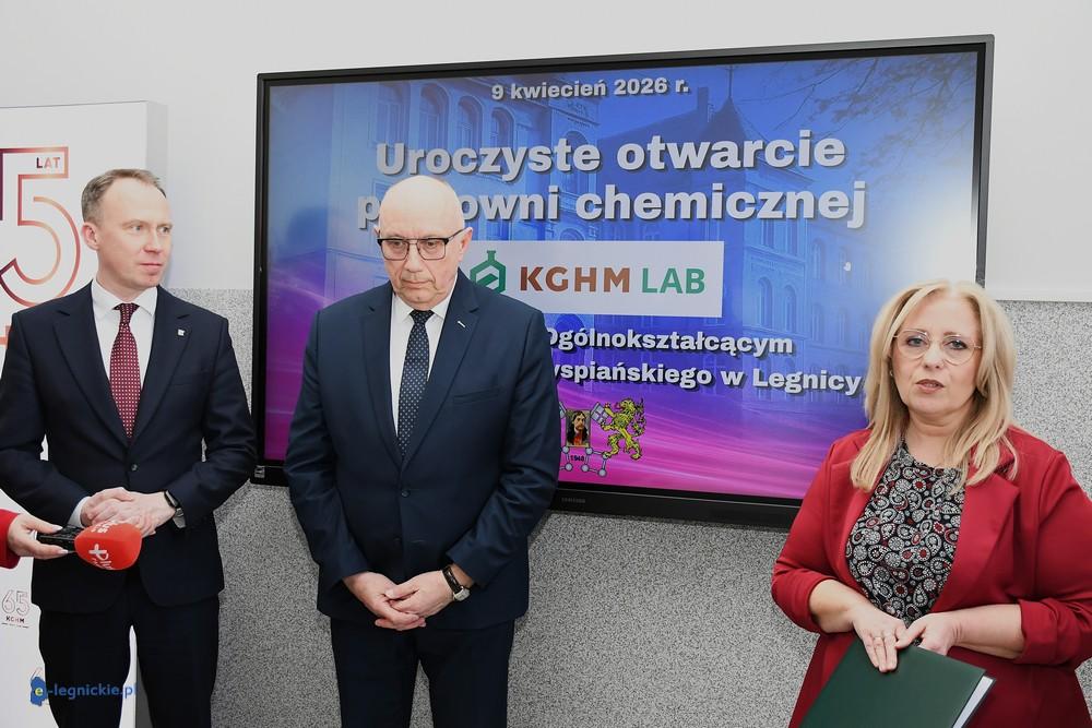 KGHM LAB w 2.LO już otwarty! Nowa pracownia powstała dzięki Polskiej Miedzi (FOTO)