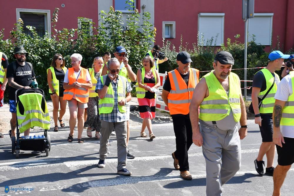 Protestowali na Al.Rzeczypospolitej (FOTO, FILM)