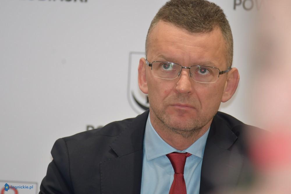 Autobusy „za pociąg” hitem na Dolnym Śląsku. Rekordy frekwencji i tysiące pasażerów na jednym bilecie