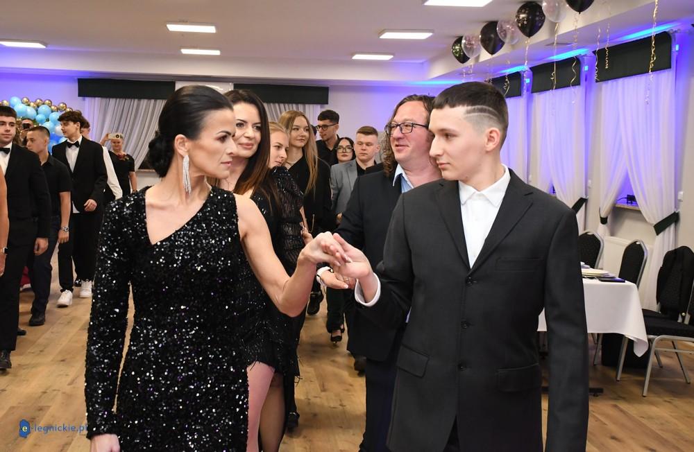 Studniówka Europejskiego Liceum Ogólnokształcącego (FOTO)