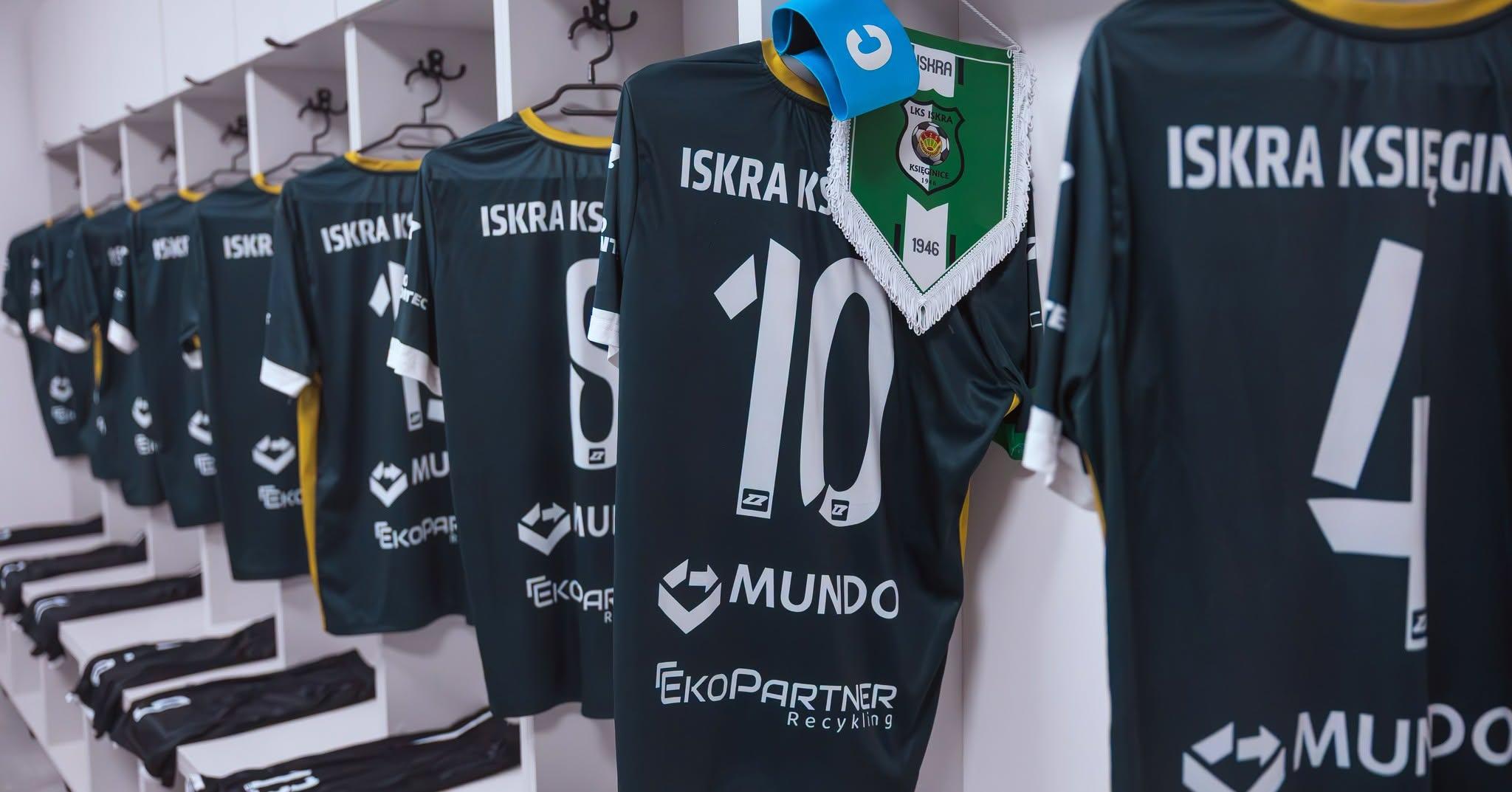 Grała 4 liga: Iskra Księginice ratuje honor Podokręgu Legnica...