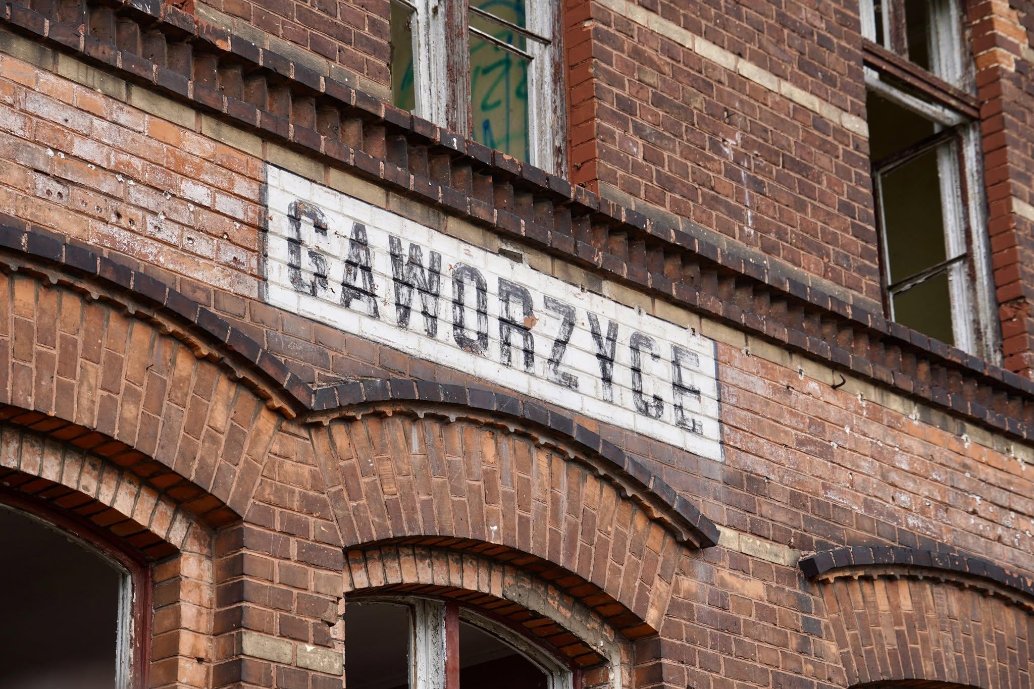 Damian Stawikowski: Kolej wraca tam, gdzie przez lata wydawało się to niemożliwe