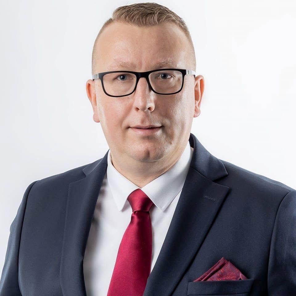 Urzędomat przy starostwie? Radny chce całodobowej wygody, starosta obiecuje analizę