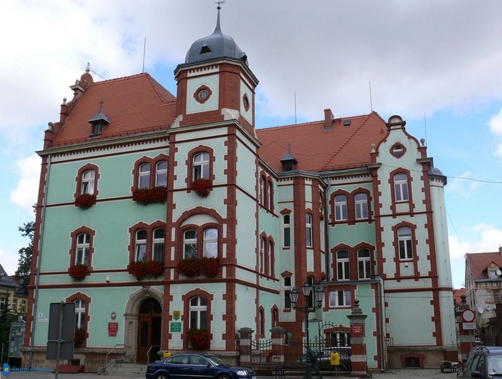Półkolonie, obozy, zajęcia artystyczne – na to miasto da pieniądze 