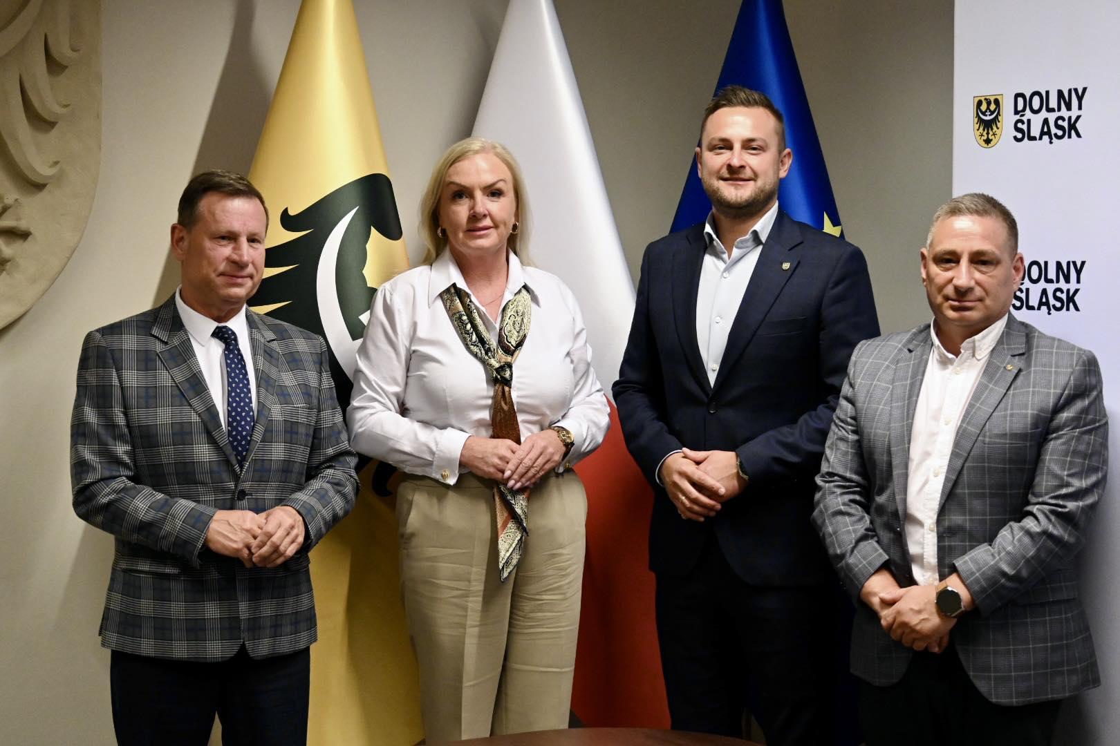 Ważne inwestycje drogowe w Wądrożu Wielkim i powiecie jaworskim