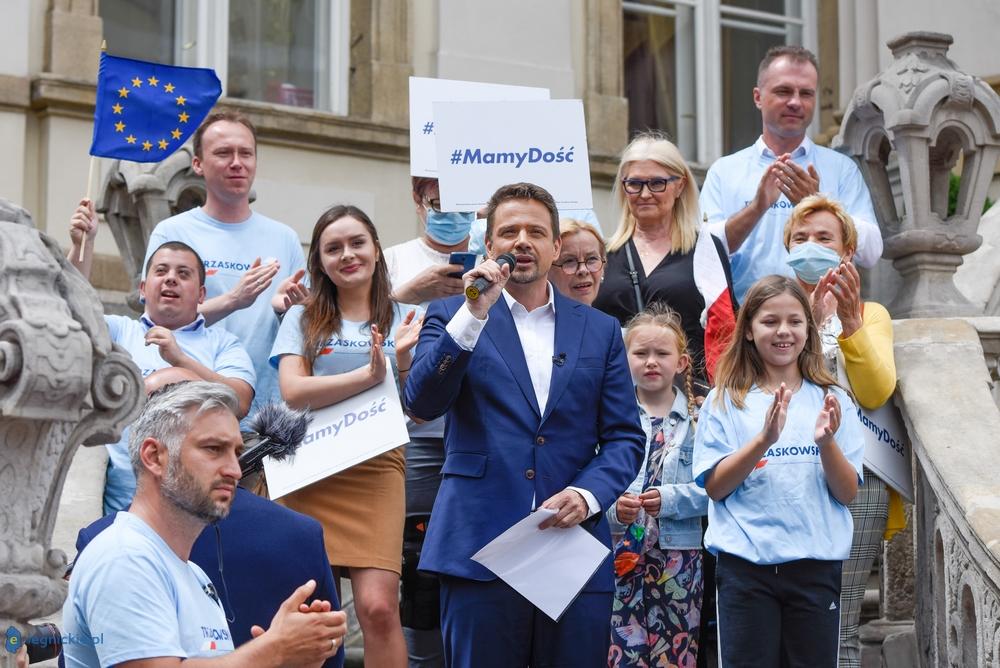 R.Trzaskowski dziś w Letii.5 lat temu w Legnicy witały go tłumy (FOTO)