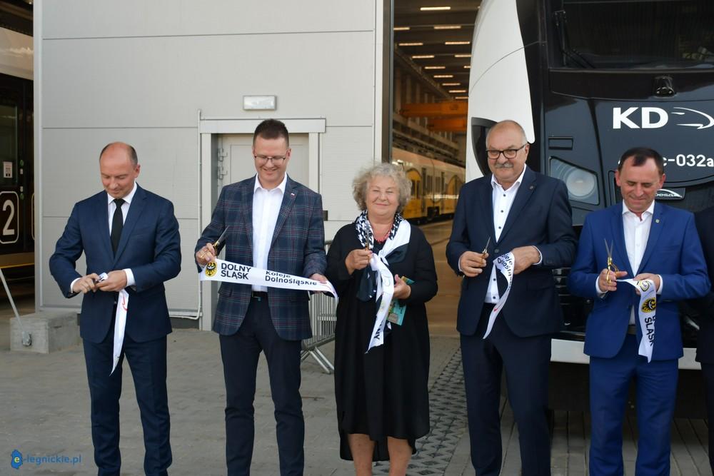 Nowa hala serwisowa Kolei Dolnośląskich wzbudziła zachwyt (FOTO)