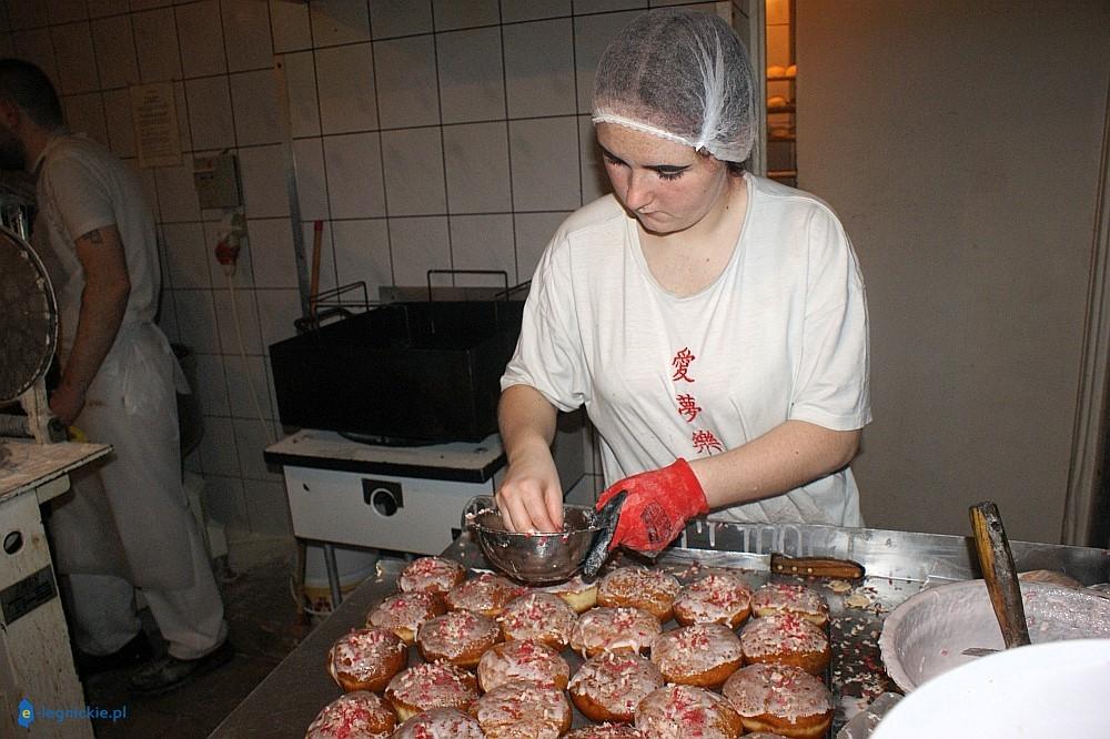 Dzisiaj pączkowe szaleństwo! (FOTO)